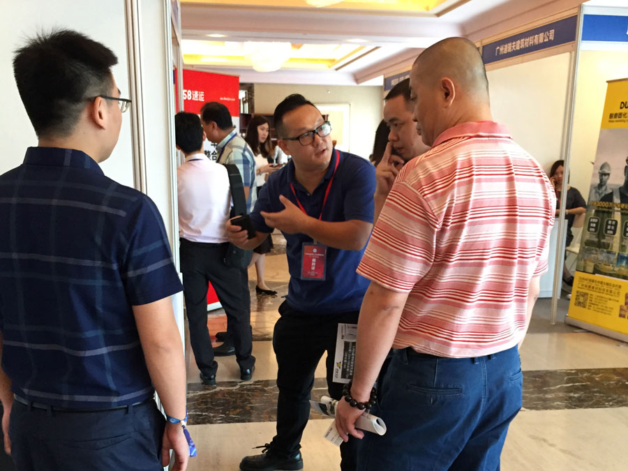 普印力的華南區(qū)銷售總監(jiān)與冷鏈物流客戶